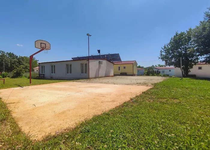 Vikendica Amazing In Tinjan