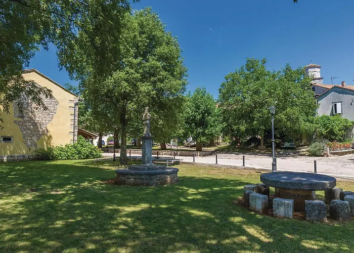 Amazing In Vikendica